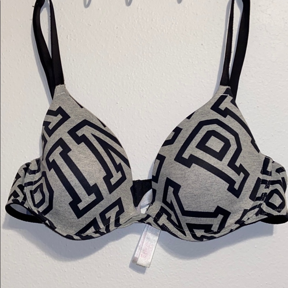 PINK Victorious Secret bra